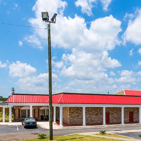 Orangeburg Inn & Suites Εξωτερικό φωτογραφία