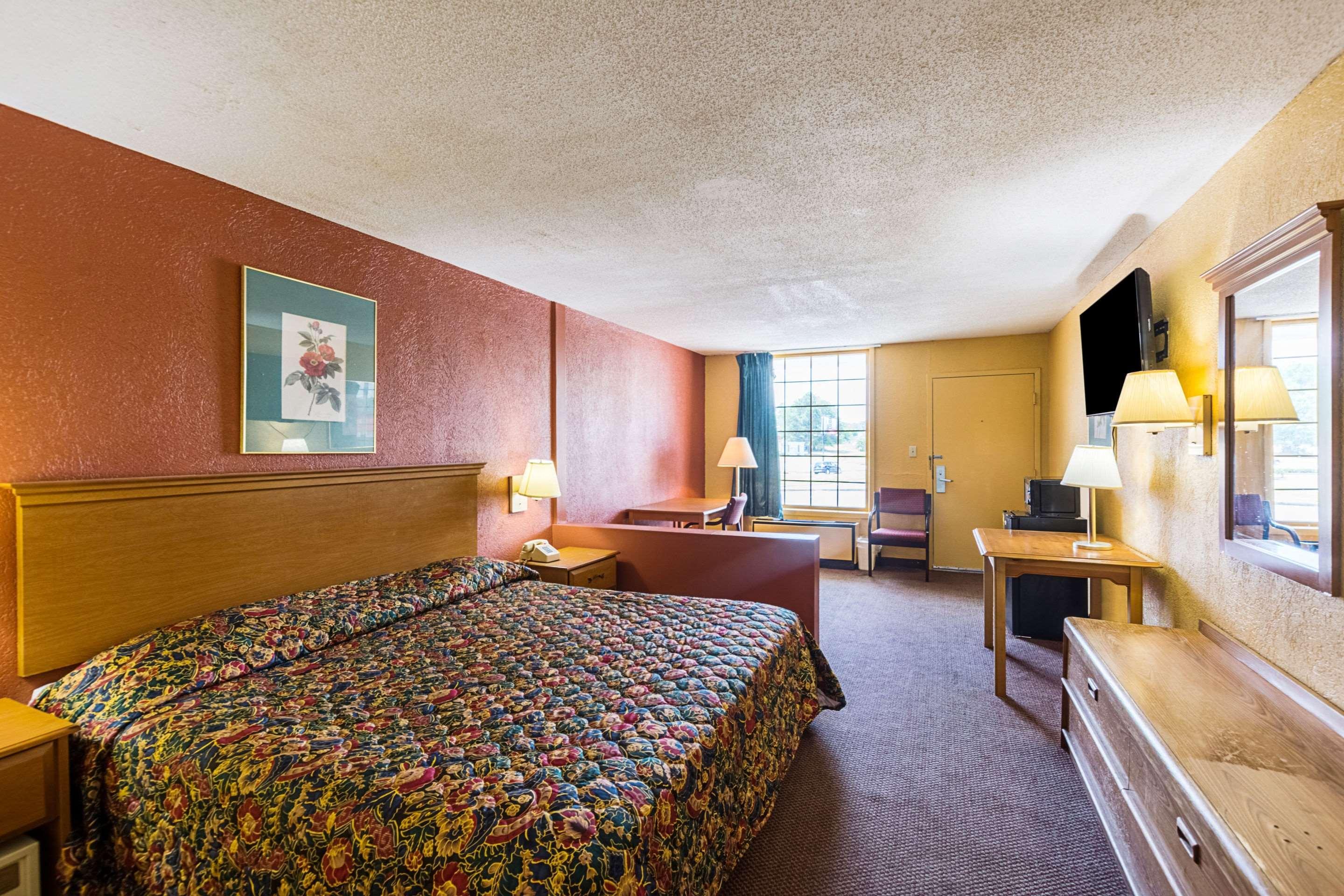 Orangeburg Inn & Suites Εξωτερικό φωτογραφία